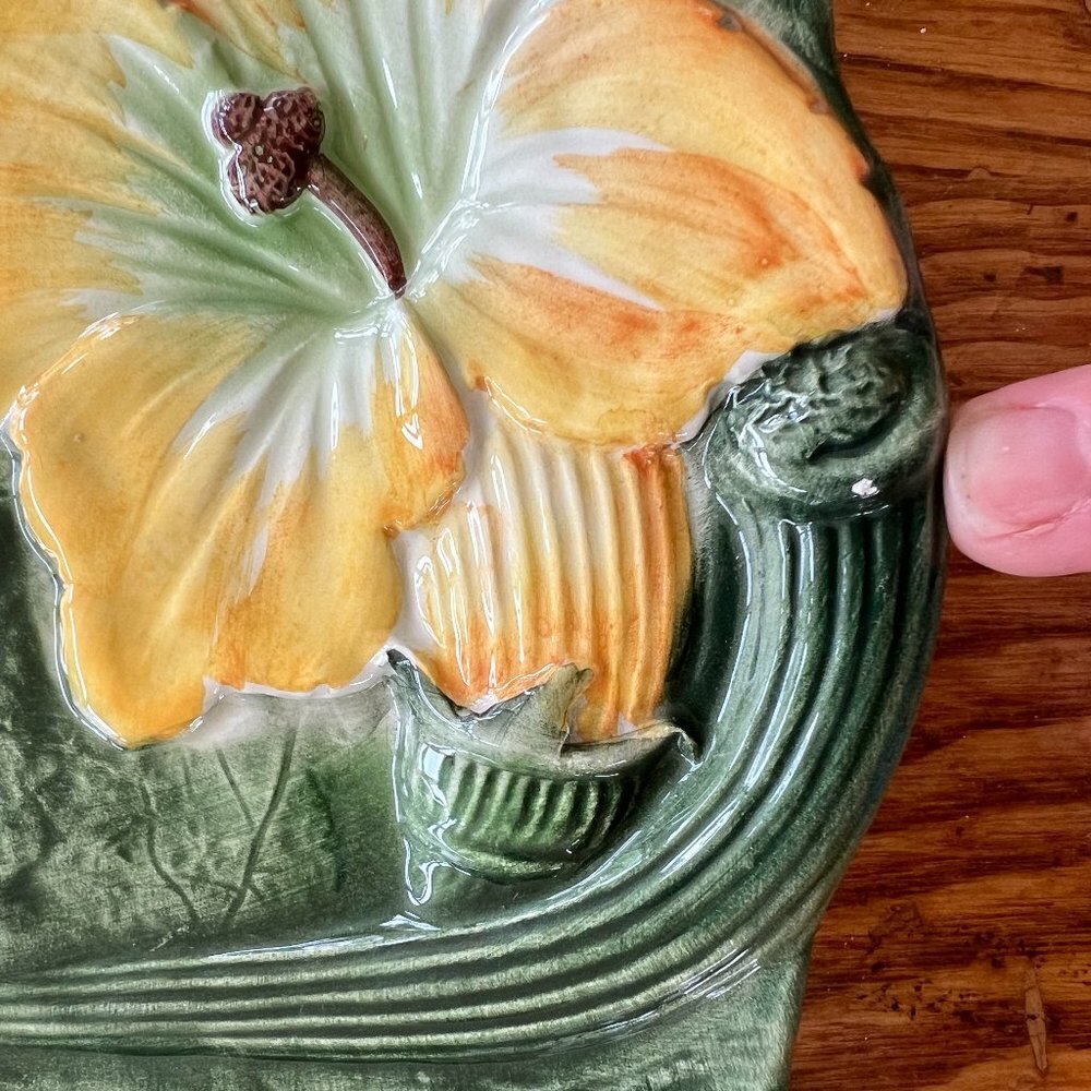 Vintage Vietri Hand Painted Pumpkin Leaf Squash Blossom Plate - Picture 4 of 6